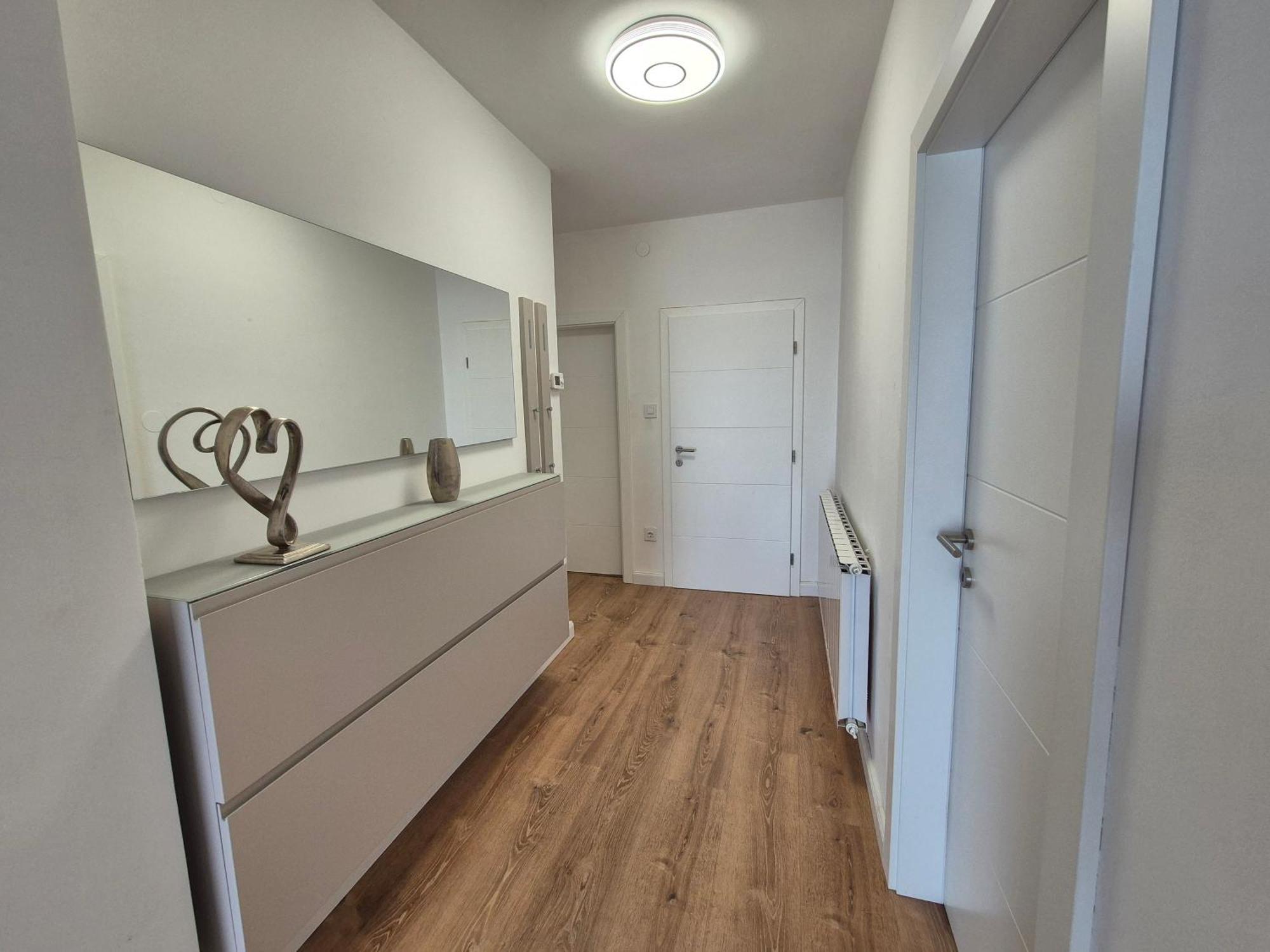 Apartment Danijela No. 2 ノヴァリャ エクステリア 写真
